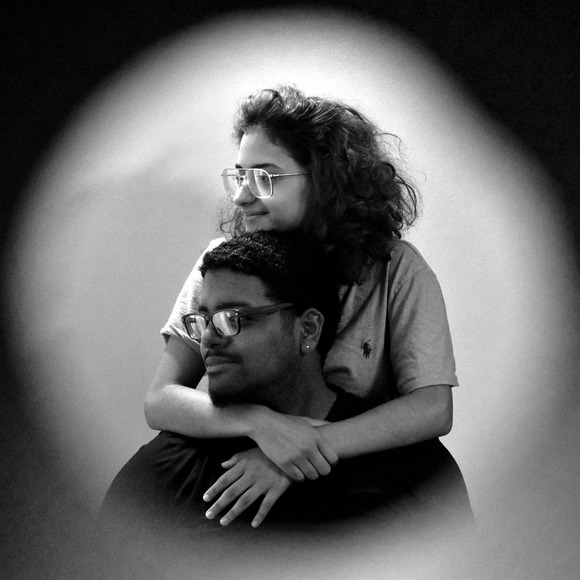 Meet your Posher, Jessica - Picture 1 of 1